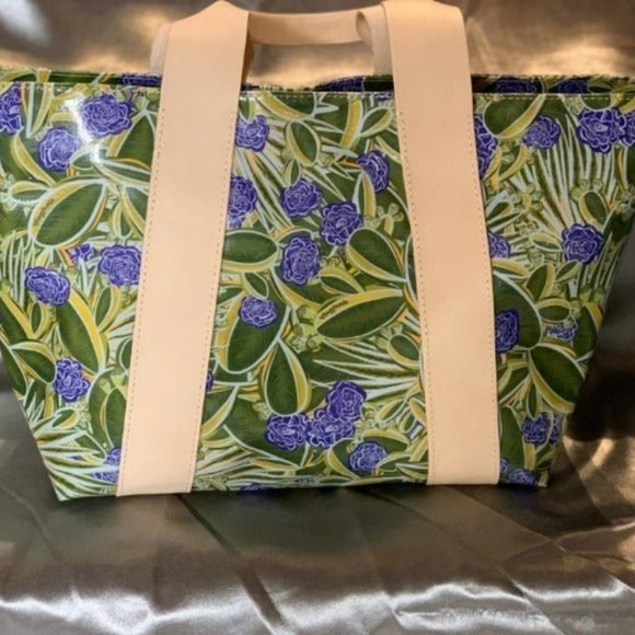 NWT New Consuela Louise Carryall Green Bag